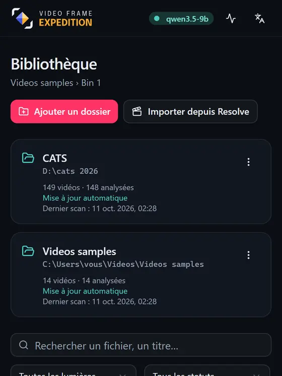 La bibliothèque en largeur de téléphone : en-tête, puis une colonne de vignettes.